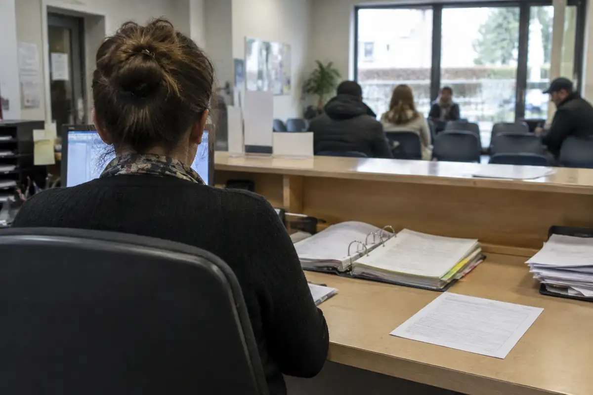 Contrat d'engagement France Travail : ce que vous pouvez faire valoir à la signature, et ce que vous risquez ensuite